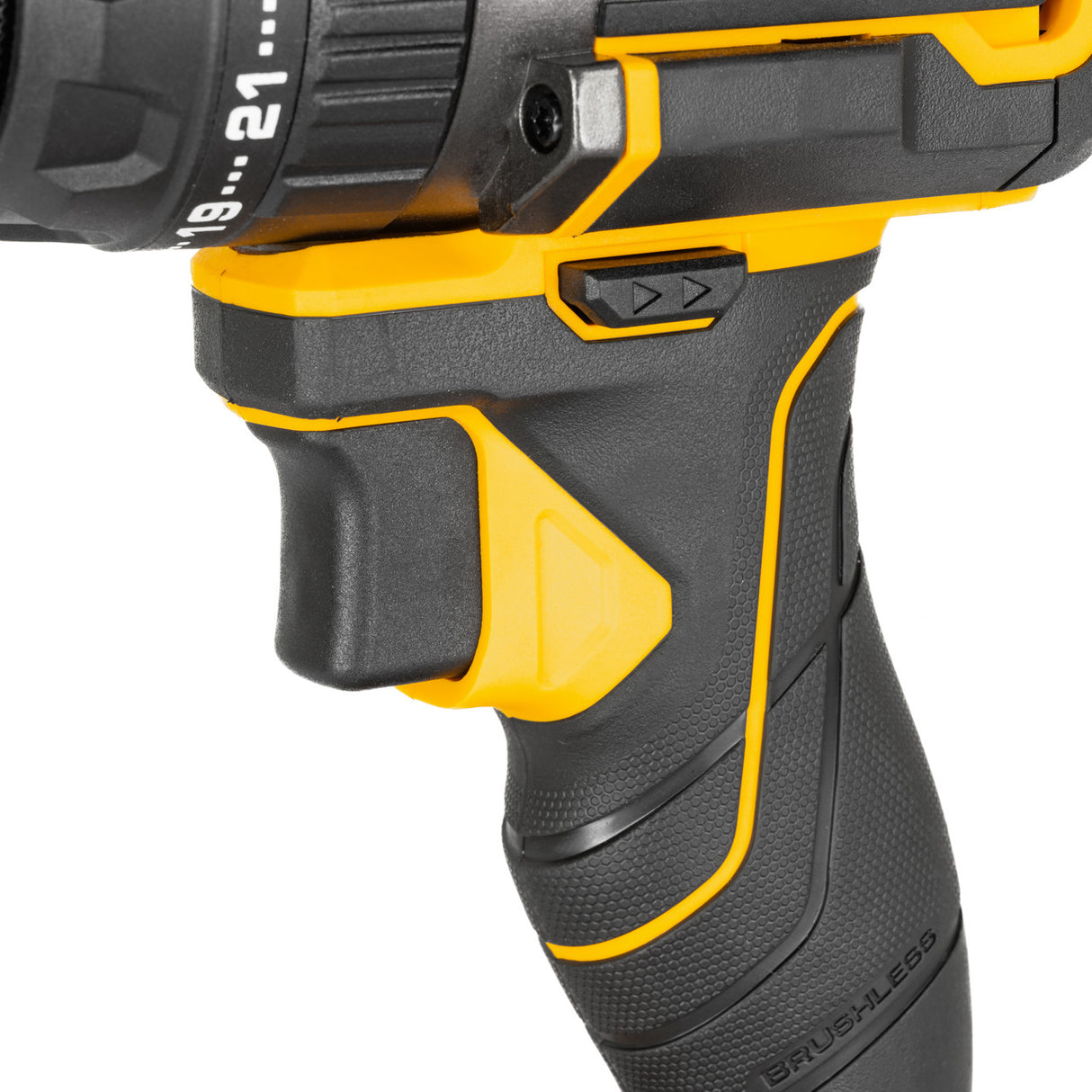 JCB Pro 18V Kit, Combi Drill (75Nm), Impact Driver (230Nm), Multi Tool, 2Ah & 5Ah Batteries, 4.5A Fast Charger & Soft Tool Bag | JCB-18PKIT-6