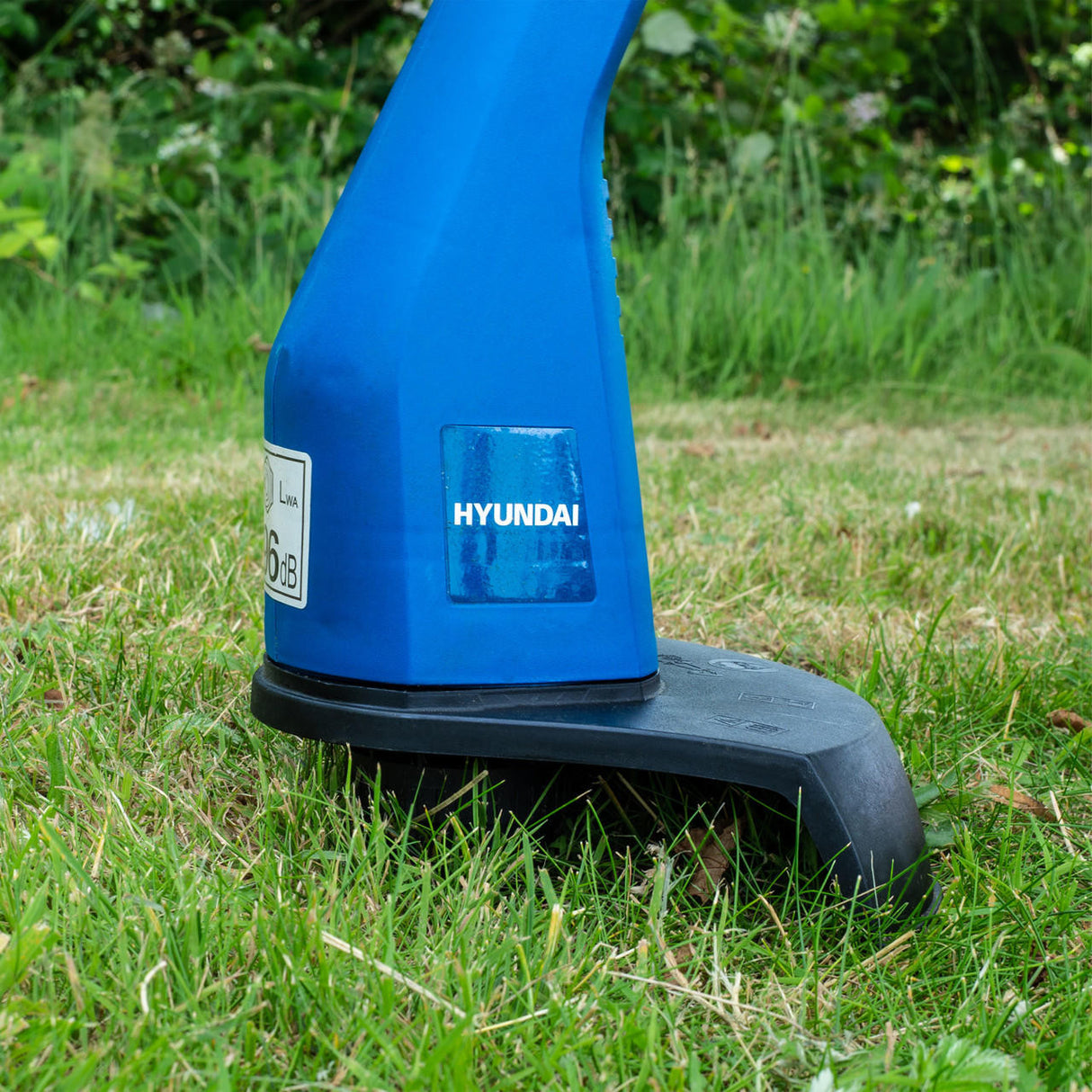 Hyundai 250W Corded Electric Grass Trimmer 250mm Cutting Width| HYTR250E
