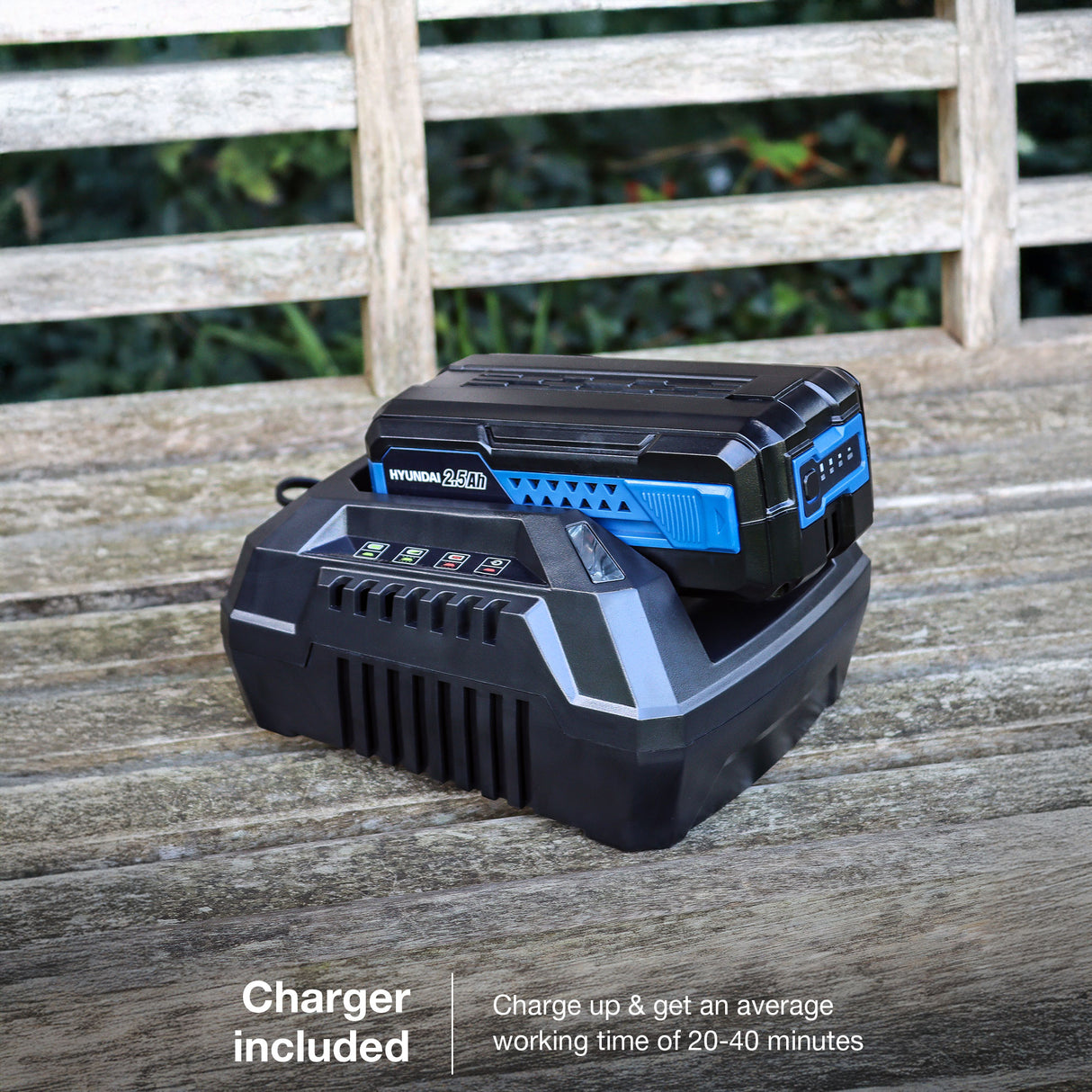 Hyundai 40v Cordless Grass Trimmer 2.5Ah Li-ion Battery and Charger 33cm Cutting Width | HYTR40LI
