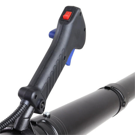 Powerful leaf blower
