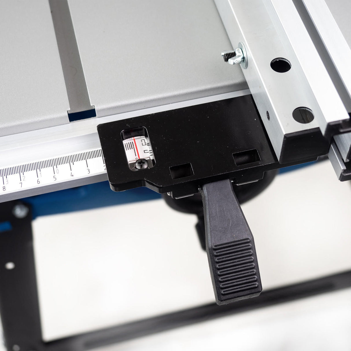 Bevel saw cuts