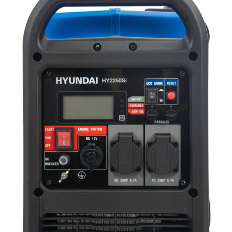 Versatile Camping and Caravan Generator: Equipped with two standard 3-pin 13A mains plug sockets and 12v DC outlet to power multiple electrical items at the same time