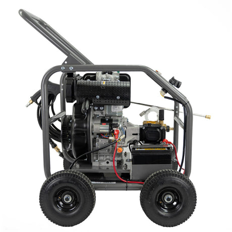 Versatile Cleaning with 4 Quick-Release Tip Nozzles