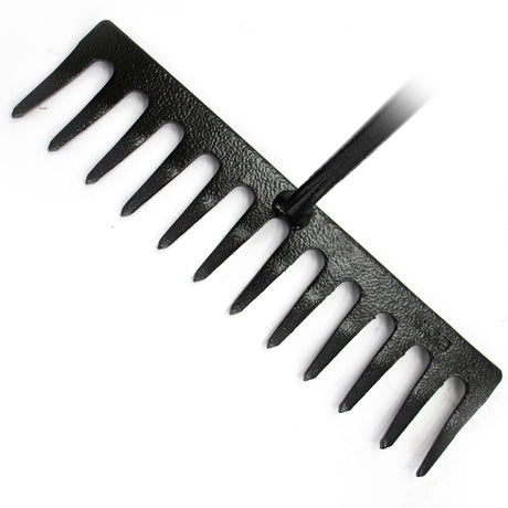 Versatile 12 Tines: With 12 heavy-duty tines, this rake excels at gathering and levelling soil, removing debris, and preparing the ground for planting, ensuring versatility in garden and yard tasks.