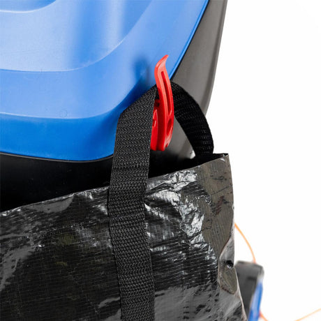 Generous 45L collection bag: Minimises the need for frequent emptying, keeping your workspace clean and efficient.