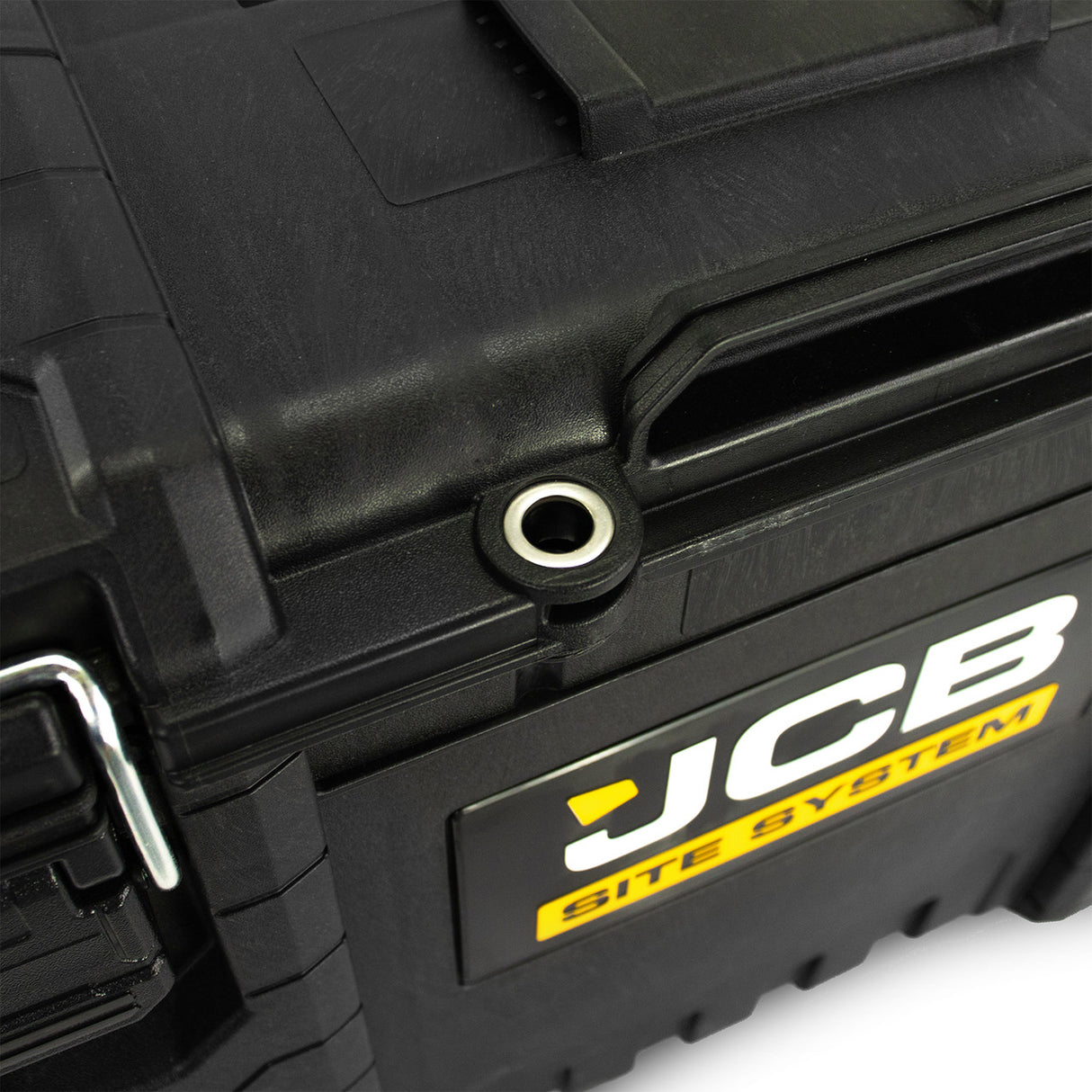 Heavy-duty tool box offers 57.5L storage space and supports up to 72kg of bulky items.