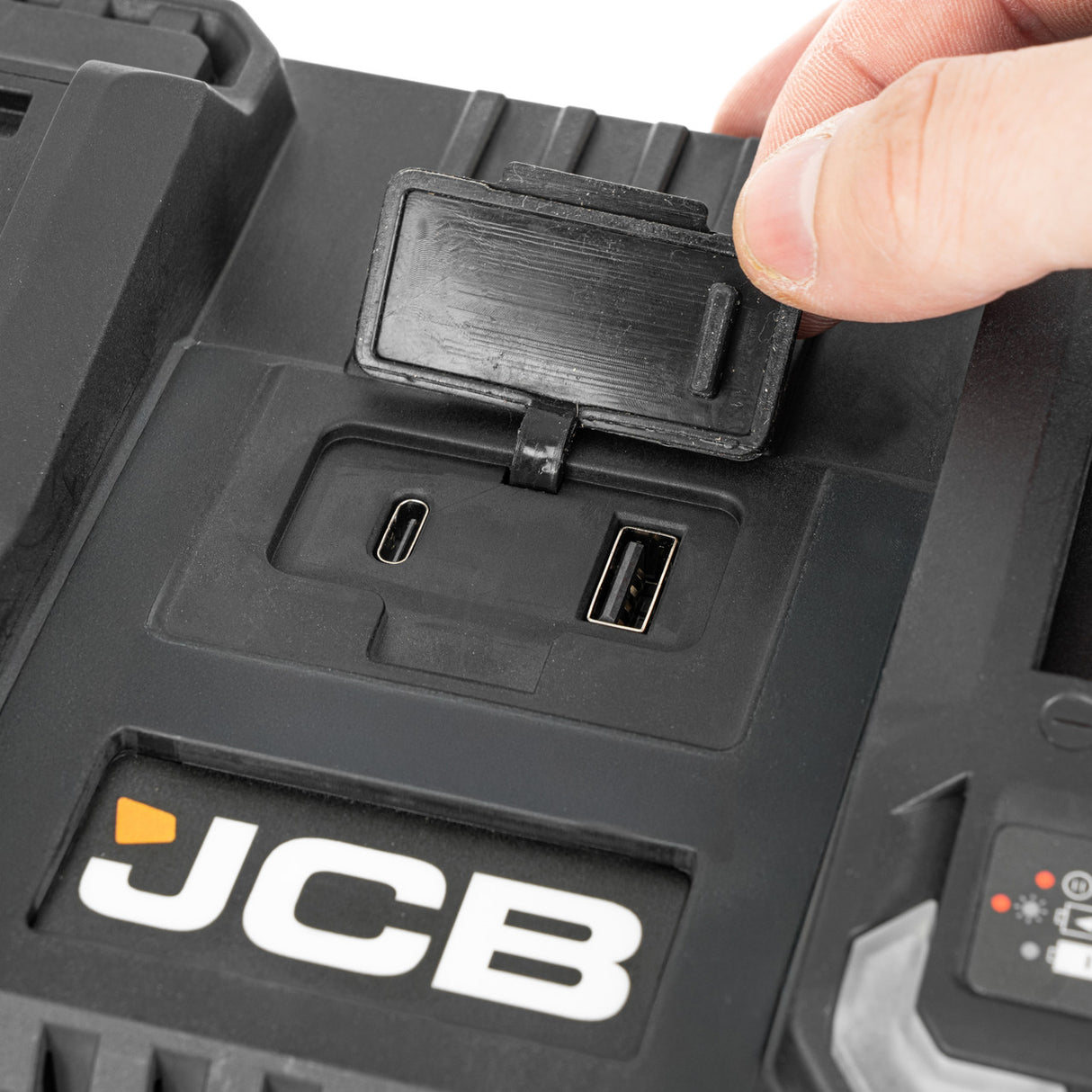 JCB Pro 18V 5-Piece Pro Kit, Combi Drill (160Nm), Impact Driver (230Nm), Circular Saw (185mm), Angle Grinder (115mm), Jigsaw, 2x2Ah & 2x5Ah Batteries, Dual 4.5A Fast Charger & Soft Tool Bag | JCB-18PKIT-8