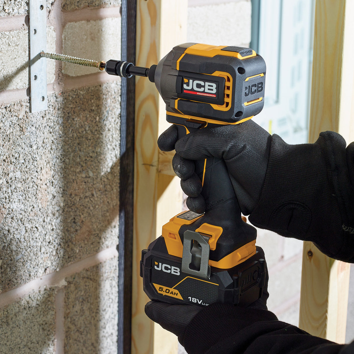 JCB Pro 18V 5-Piece Pro Kit, Combi Drill (160Nm), Impact Driver (230Nm), Circular Saw (185mm), Angle Grinder (115mm), Jigsaw, 2x2Ah & 2x5Ah Batteries, Dual 4.5A Fast Charger & Soft Tool Bag | JCB-18PKIT-8