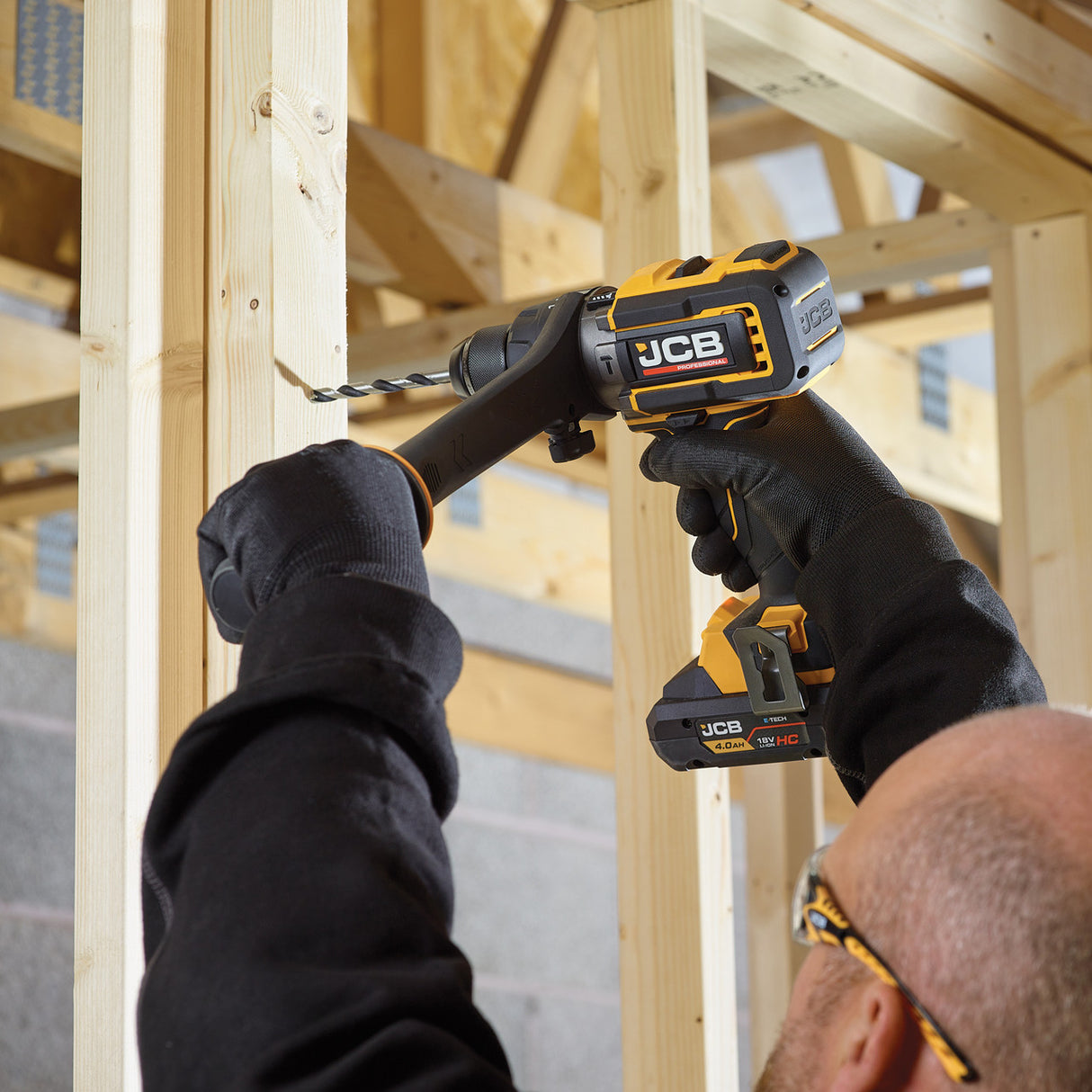 JCB Pro 18V Combi Drill 160Nm, Brushless, Anti-Kickback & Variable Speed, 25+3 Torque, 2x 5.0Ah Lithium-ion Batteries & 4.5A Charger | JCB-18PCD-160-5