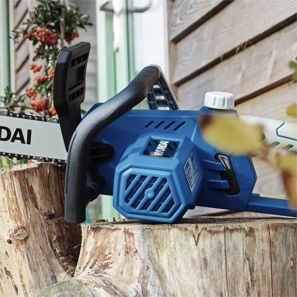 Hyundai 14" 35cm Electric Chainsaw 1600W 230V & Folding Trolley on Wheels, Garden Trolley 100kg | HYC1600E+GTW220
