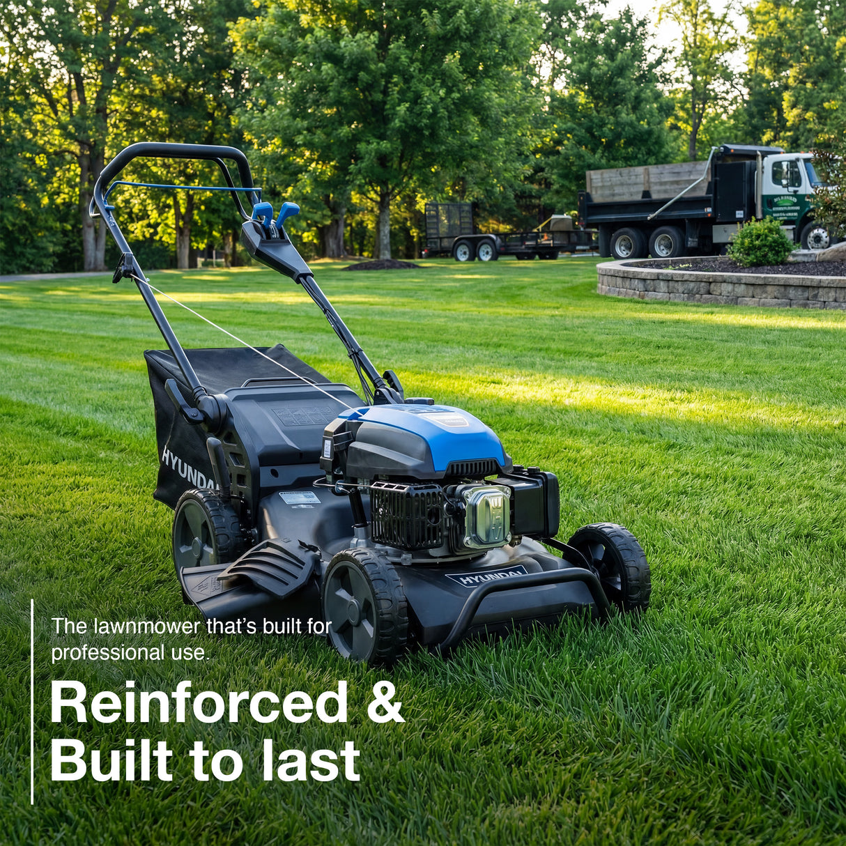 Hyundai 21" / 53cm Self-Propelled PRO Petrol Lawnmower, Pro-series Build, 196cc Engine | HYM530SPPRO