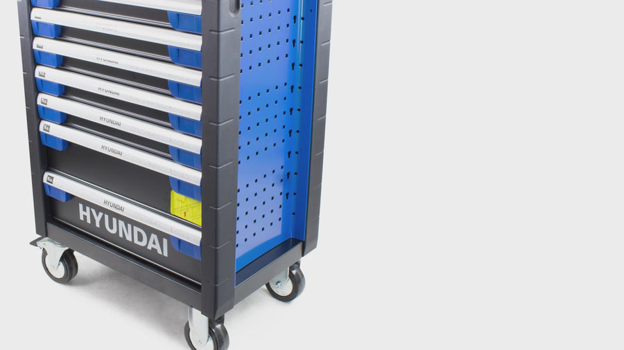 Hyundai 305 Piece Tool Set, 7 Drawer Caster / Roller Tool Chest, GRADE B | HYTC9003 - GRADE B — video