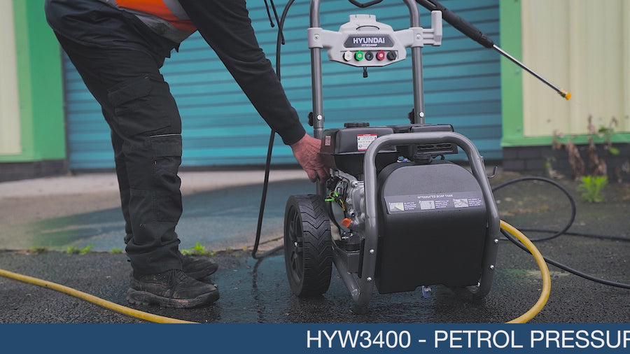 Hyundai 3400psi / 234 bar 209cc Petrol Pressure Washer, 9L/min, 10m Hose & Detergent Tank | HYW3400P — video