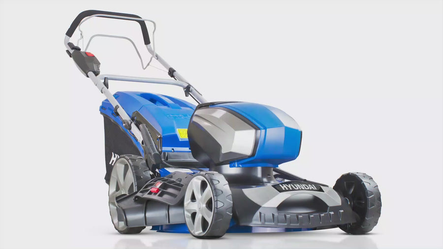 Hyundai 18" / 45cm 80V Cordless Self Propelled Lawnmower, 2x Batteries & Charger, Li-Ion Battery Powered | HYM80Li460SP — video